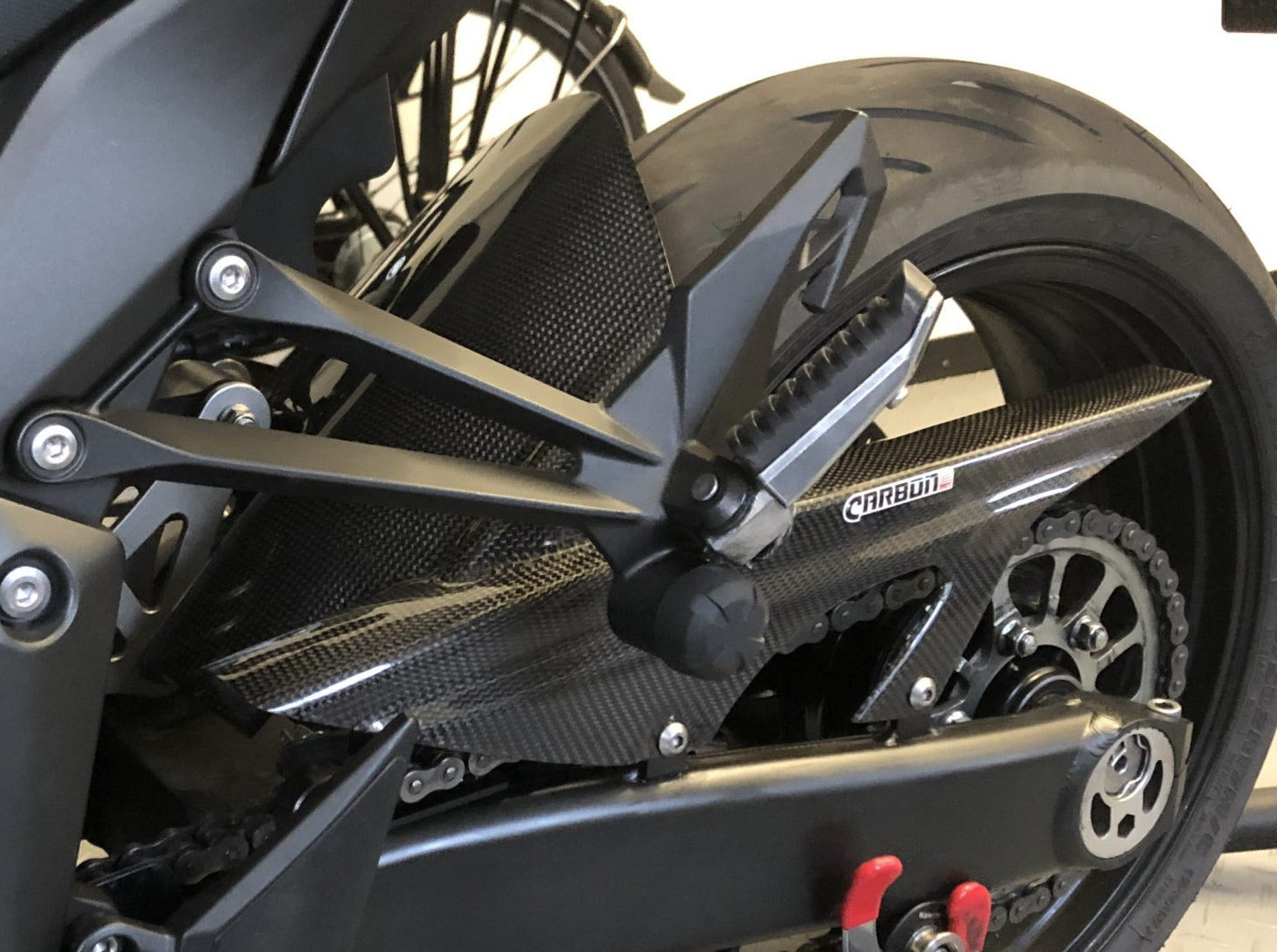 Carbon2Race, CARBON2RACE Kawasaki Ninja 1000/Z1000SX Carbon Rear Hugger (with chain cover)