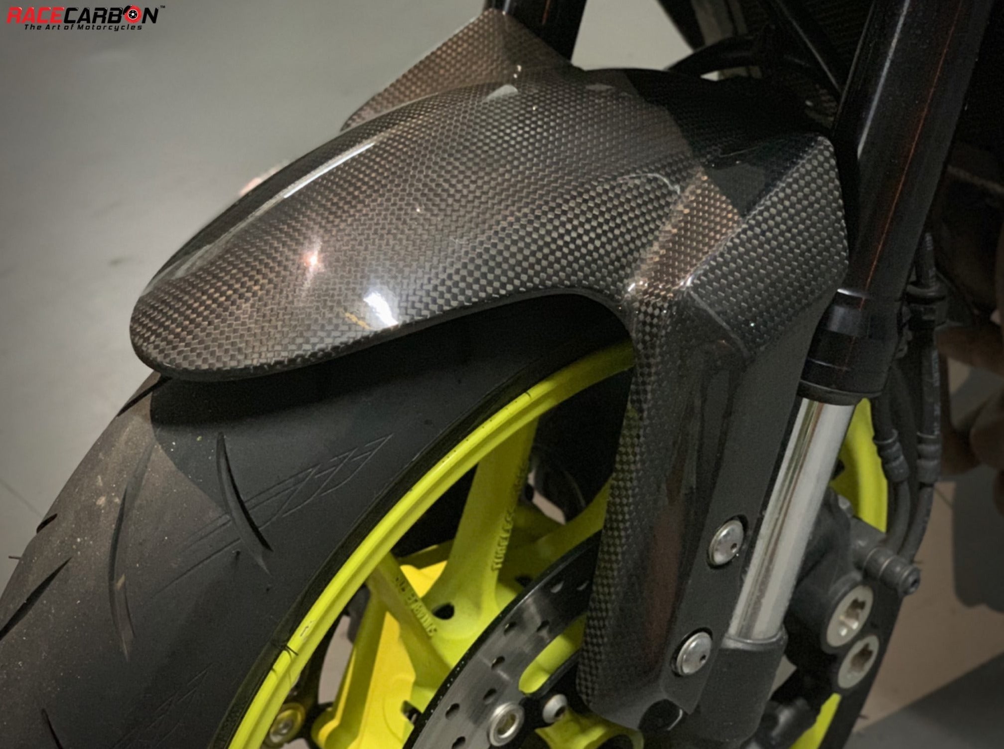 Carbon2Race, CARBON2RACE Yamaha Tracer 900 (18/20) Carbon Front Fender