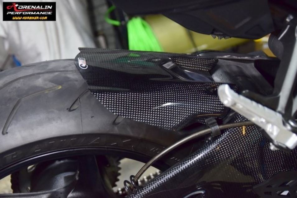 Carbon2Race, CARBON2RACE Yamaha YZF-R1 (15/...) Carbon Rear Hugger