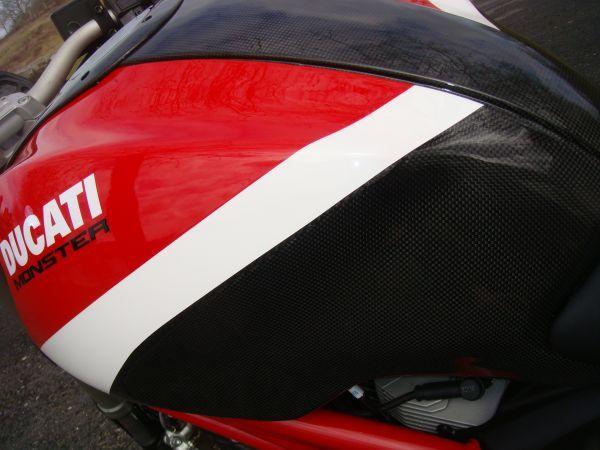 Carbonvani, CARBONVANI Ducati Monster 696/796/1100 Carbon Side Tank Panels Kit "Ducati Corse"