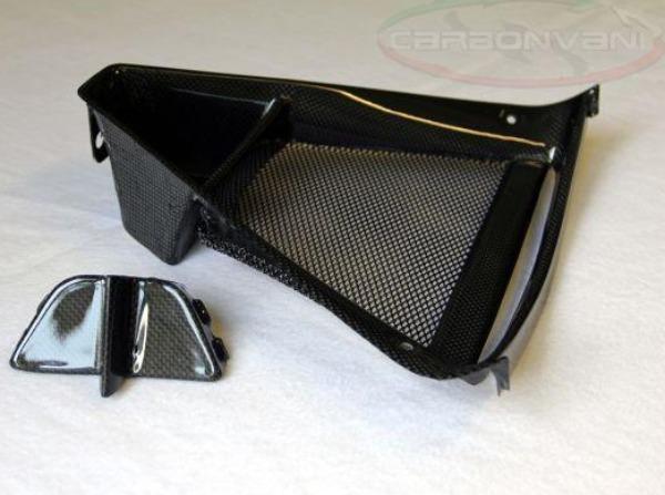 Carbonvani, CARBONVANI MV Agusta F4 1000 (10/19) Carbon Oil Cooler Tip