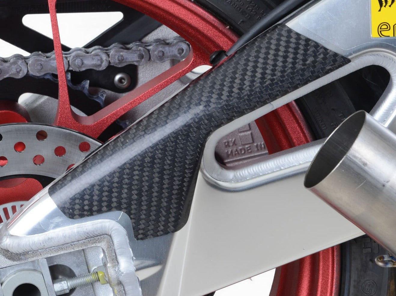 R&G Racing, CSG0001 - R&G RACING Aprilia RSV4 / Tuono V4 (15/20) Carbon Swingarm Guard