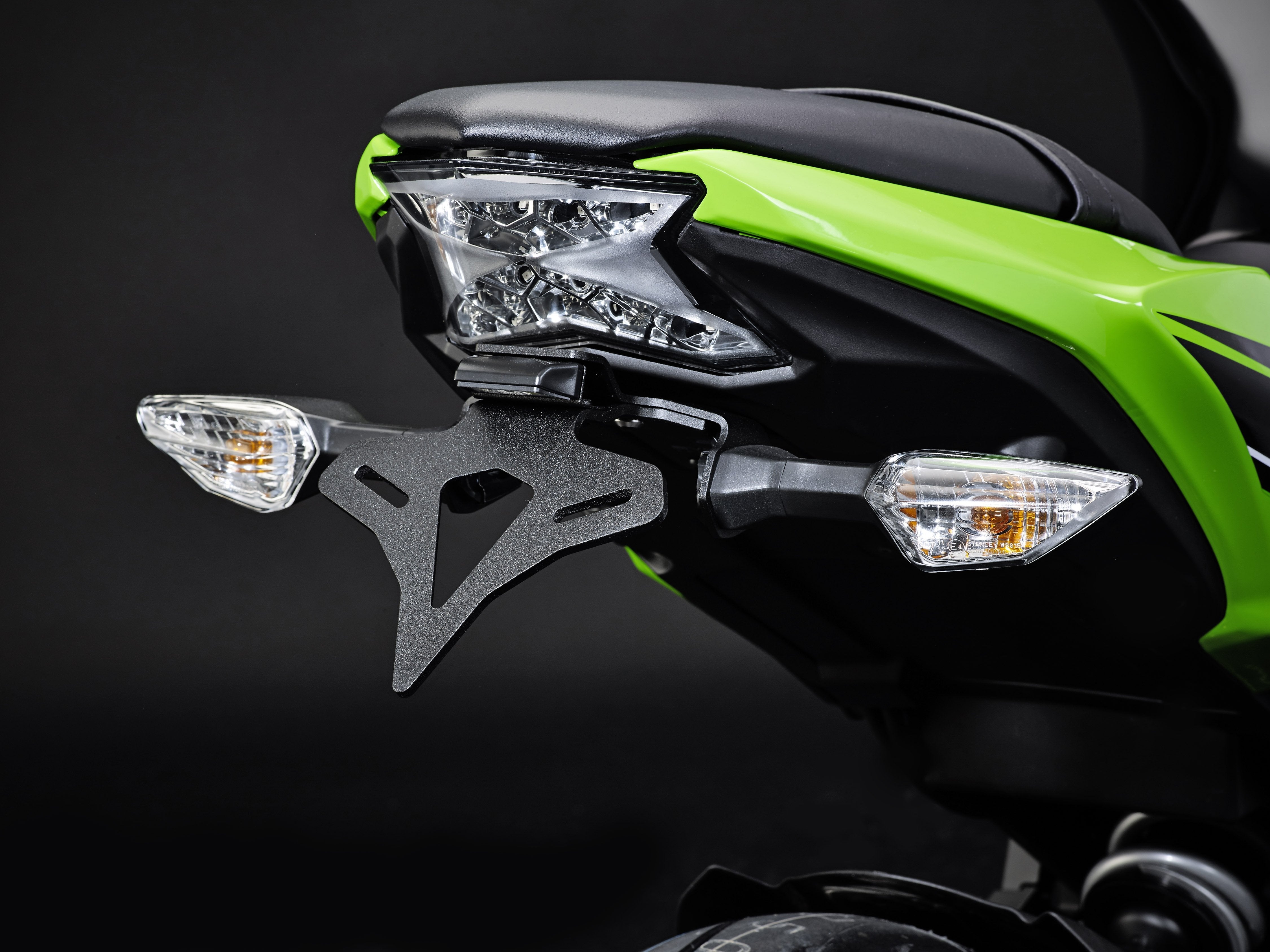 Evotech, EVOTECH Kawasaki Ninja 650 / Z650 LED Tail Tidy